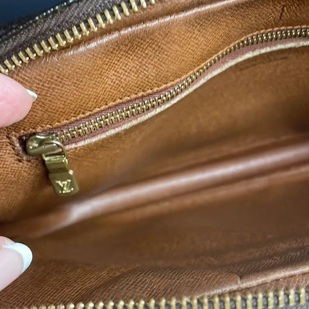 Louis Vuitton Wristlet Monogram Canvas Marly Dragonne GM Clutch LV0 Monogram LV - Picture 16 of 16